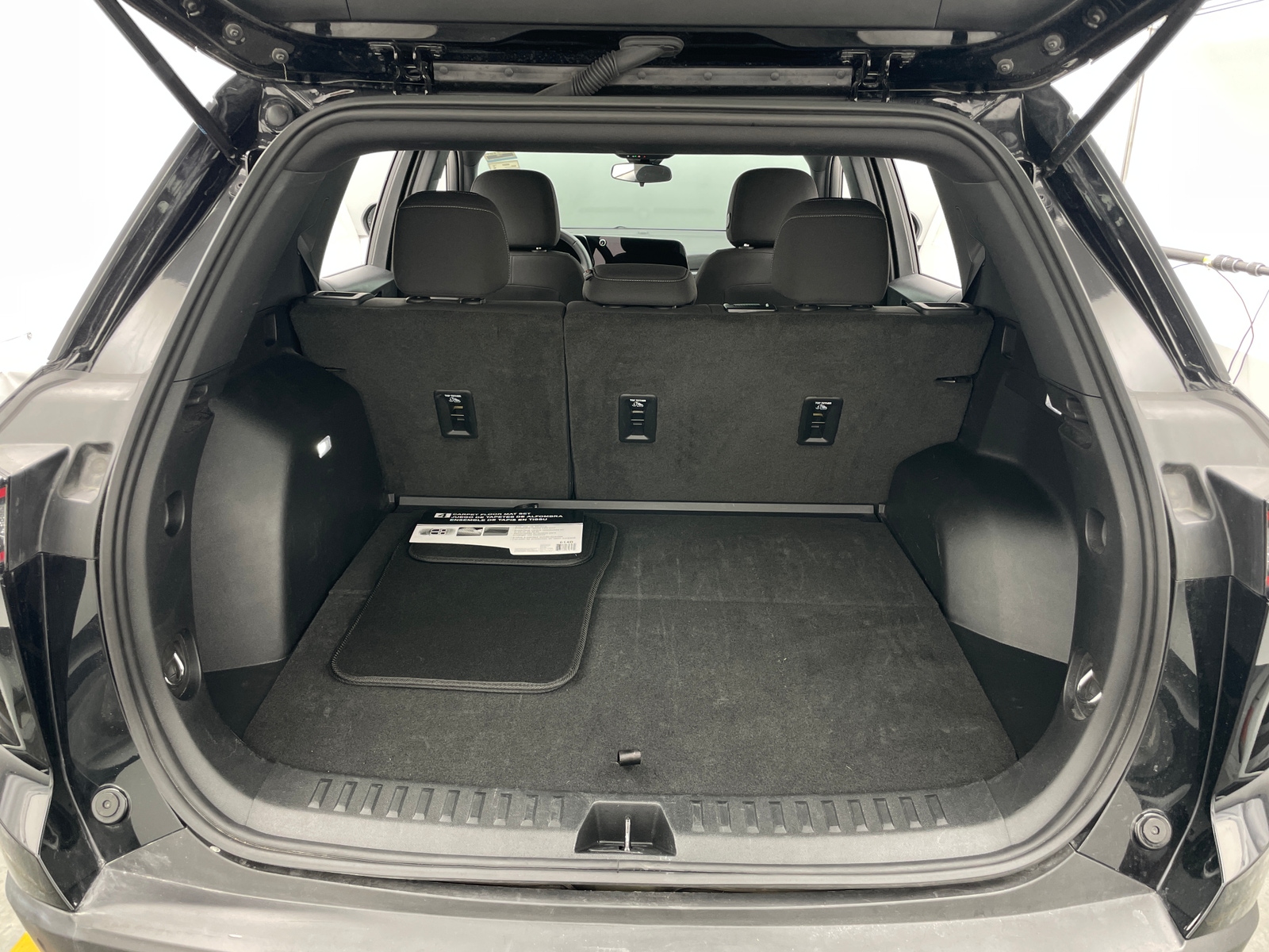 Thumbnail: 2025 Chevrolet Equinox - 7