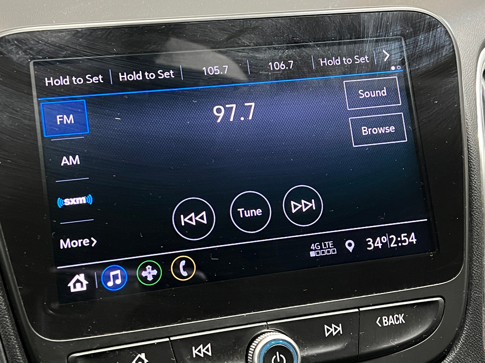 Thumbnail: 2020 Chevrolet Malibu - 4