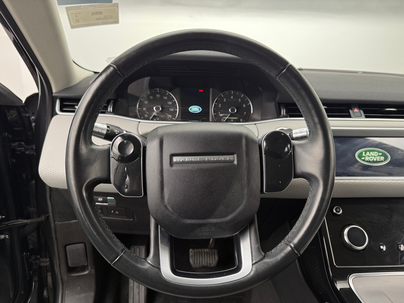 Thumbnail: 2020 Land Rover Range Rover Evoque - 4