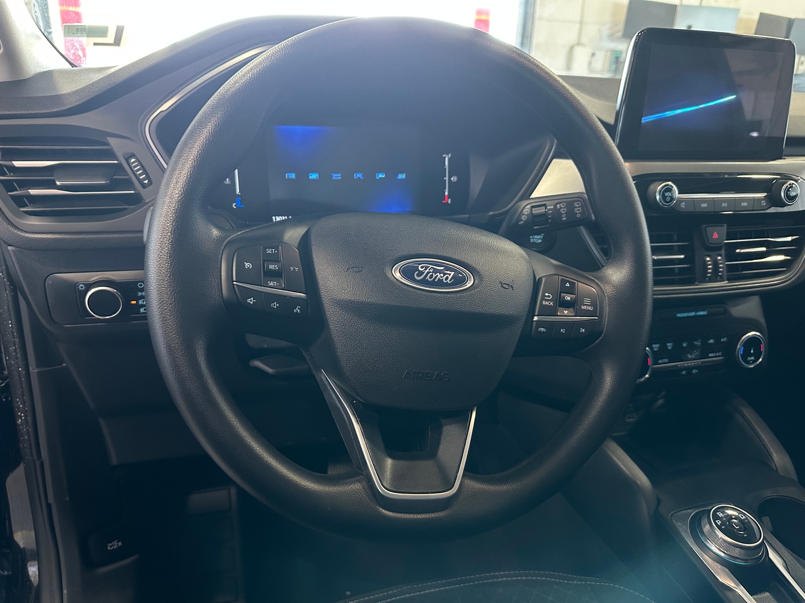 Thumbnail: 2025 Ford Escape - 5