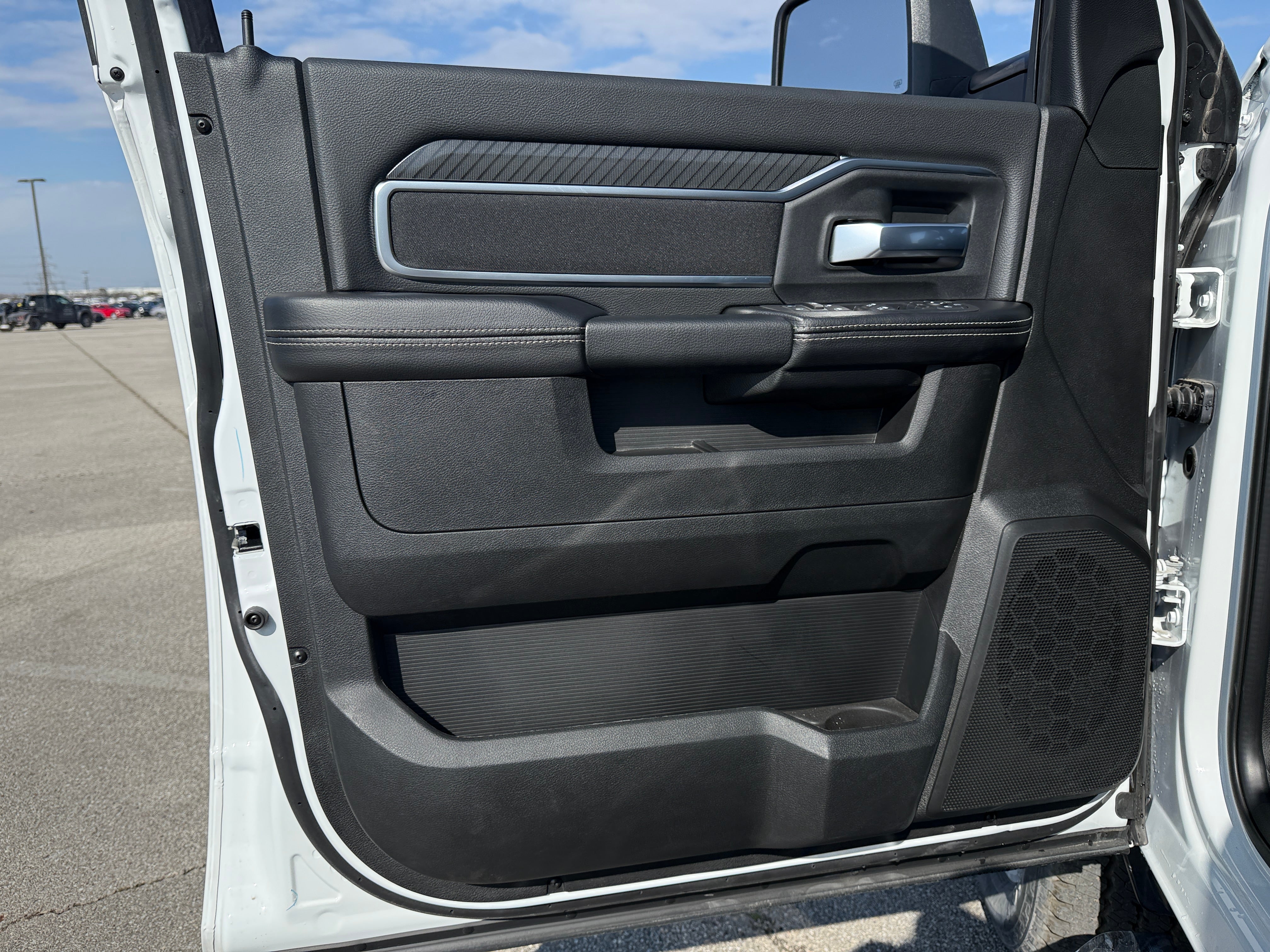 2026 RAM 2500 Big Horn/Lone Star - Photo 11