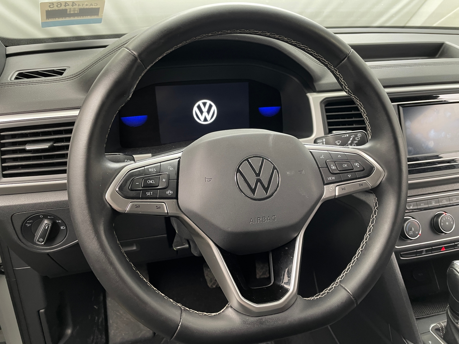 Thumbnail: 2022 Volkswagen Atlas - 4