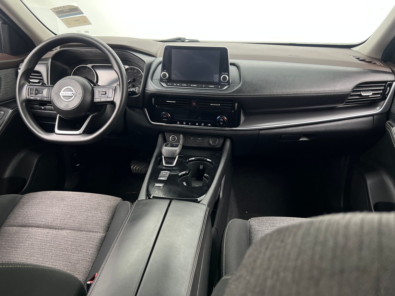 Thumbnail: 2021 Nissan Rogue - 3