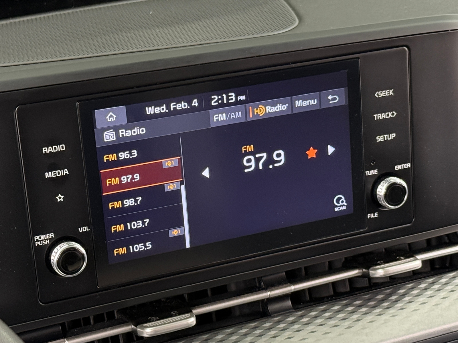 Thumbnail: 2022 Kia Carnival - 4