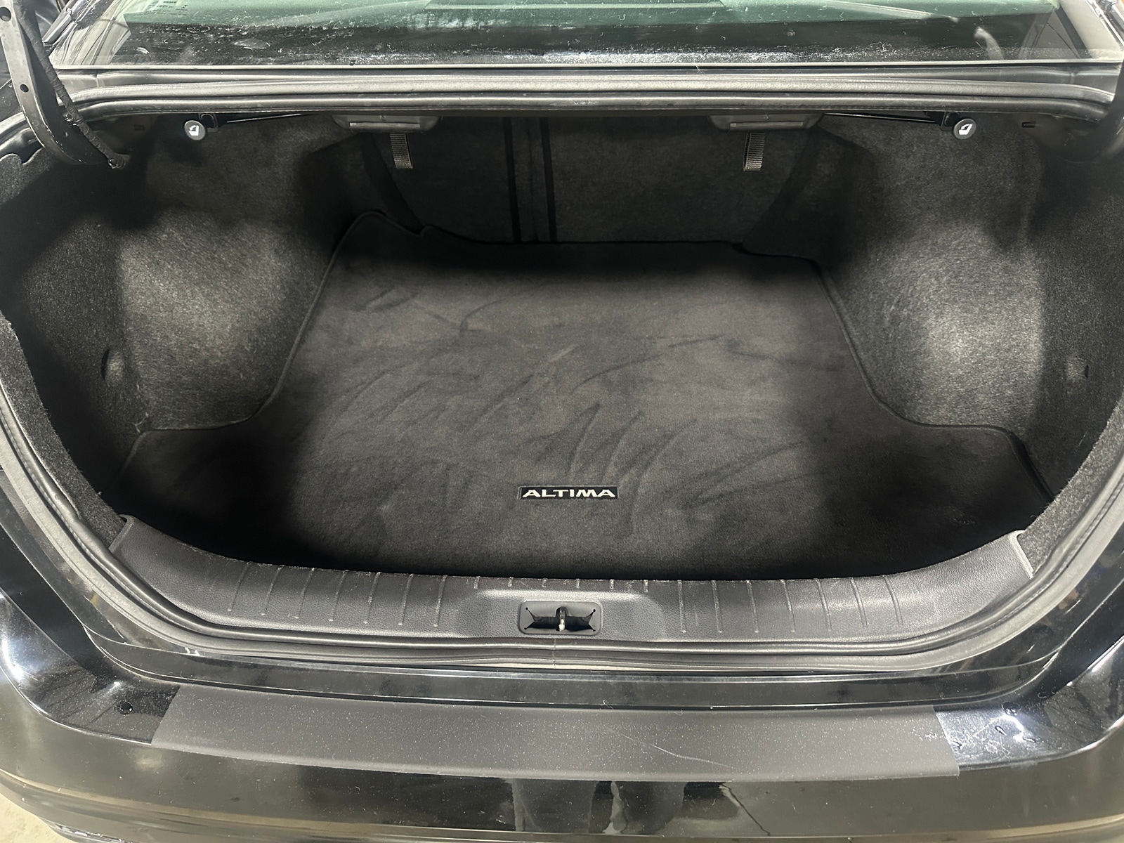 Thumbnail: 2022 Nissan Altima - 7