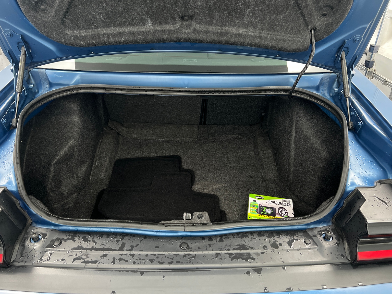 Thumbnail: 2022 Dodge Challenger - 5