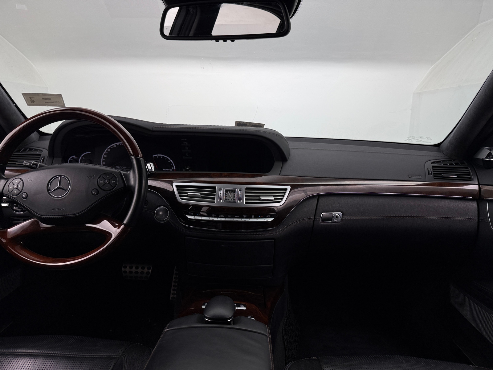 Thumbnail: 2013 Mercedes-Benz S-Class - 2