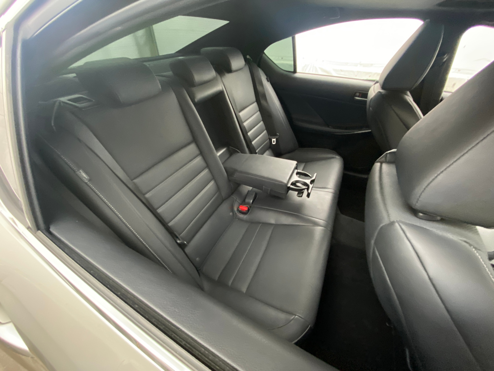 Thumbnail: 2022 Lexus IS - 5