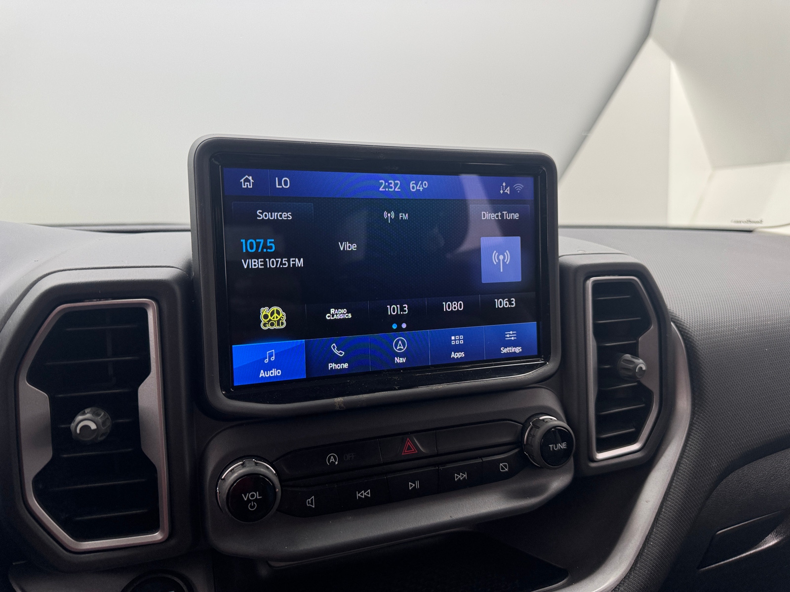 Thumbnail: 2022 Ford Bronco Sport - 4