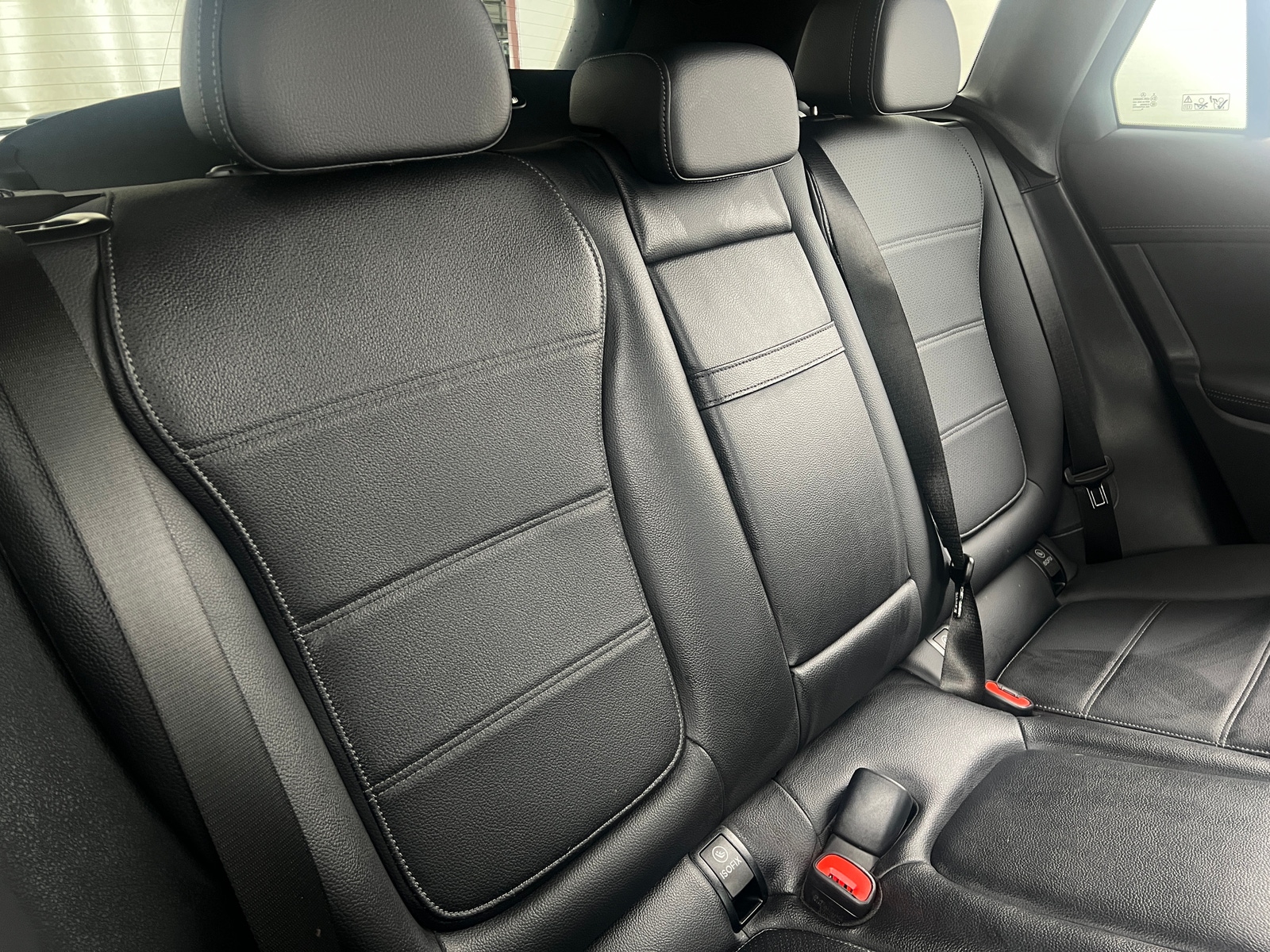 Thumbnail: 2025 Mercedes-Benz GLC - 5