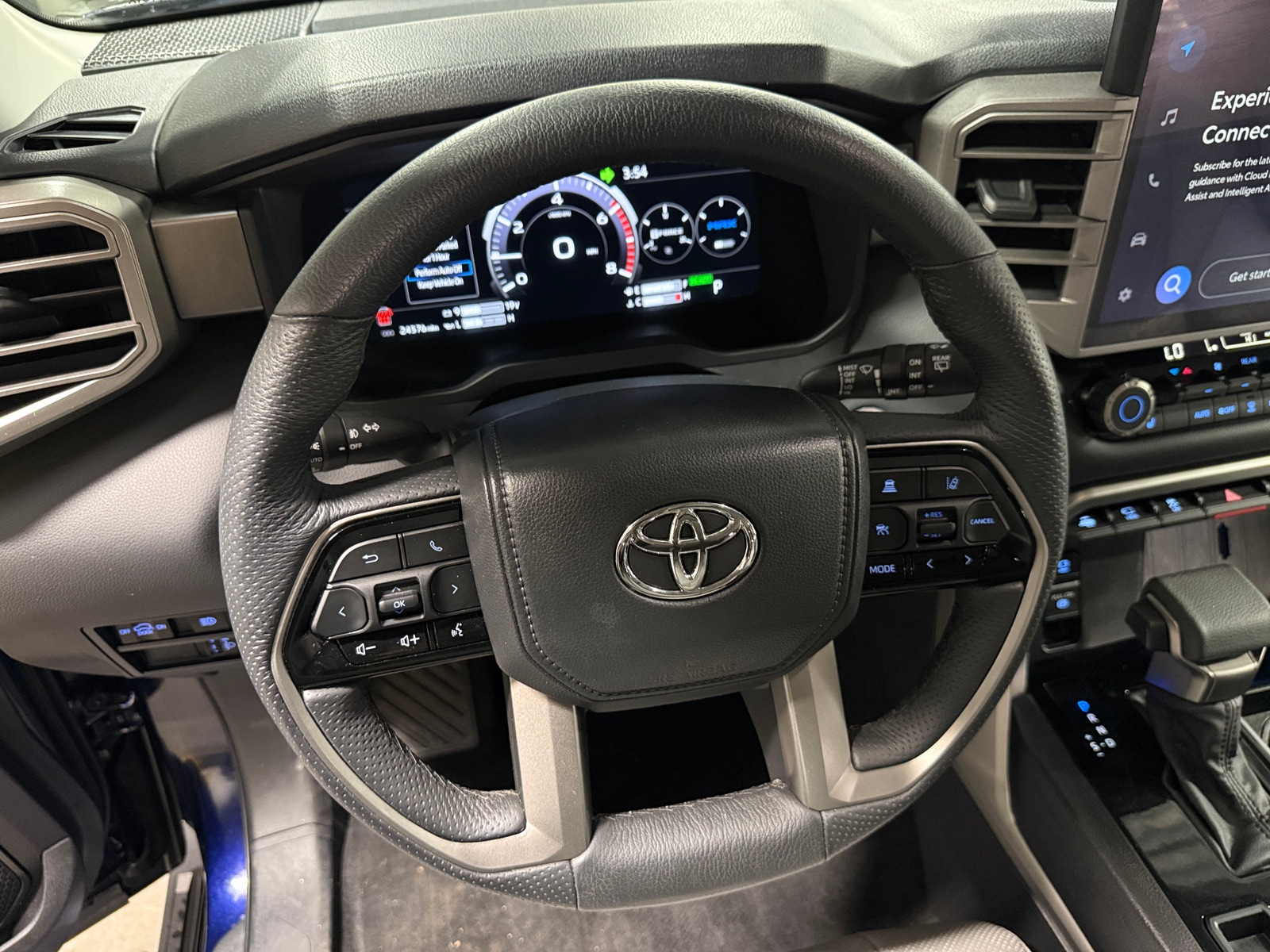 Thumbnail: 2023 Toyota Sequoia - 4