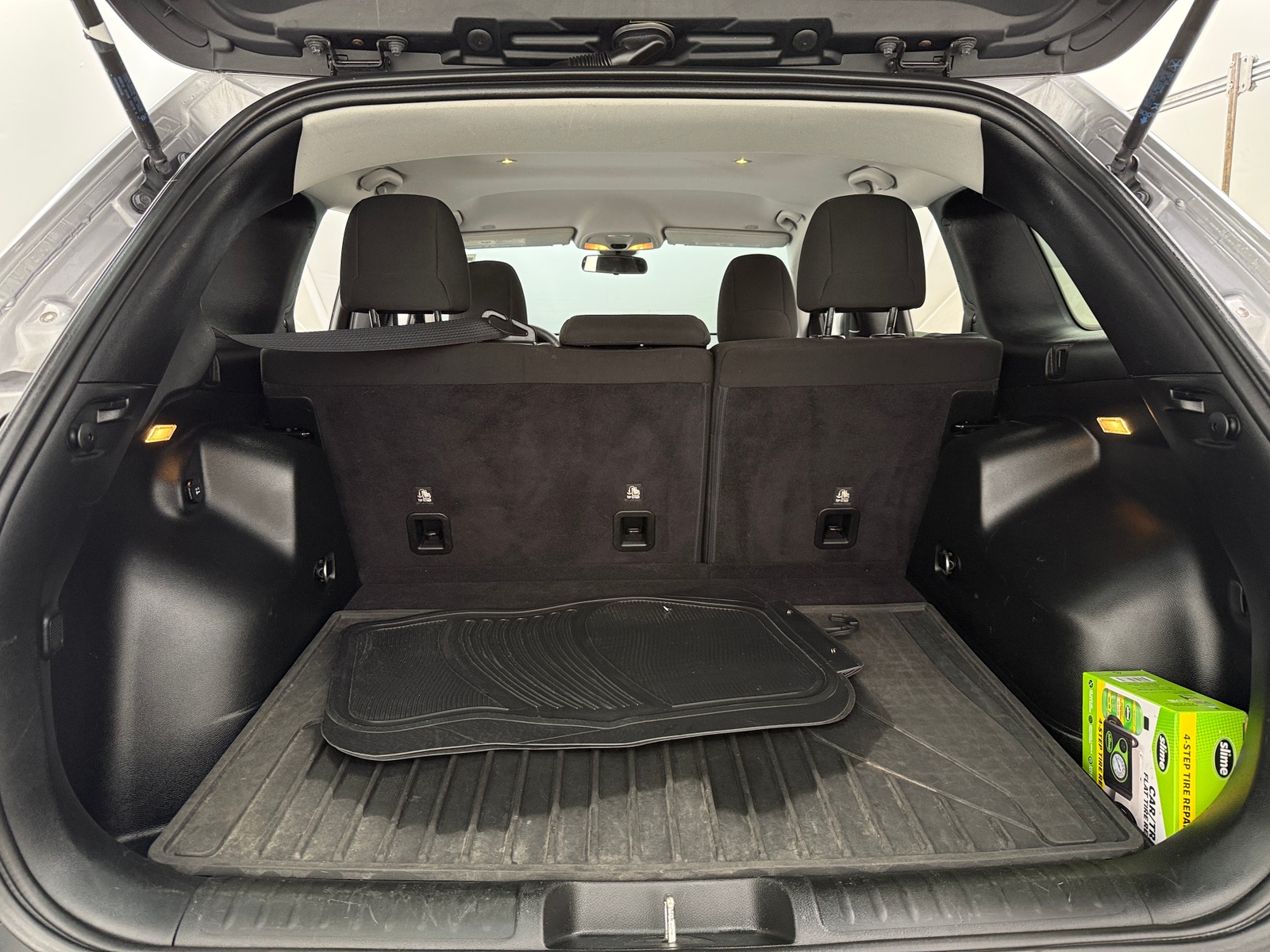 Thumbnail: 2019 Jeep Cherokee - 7