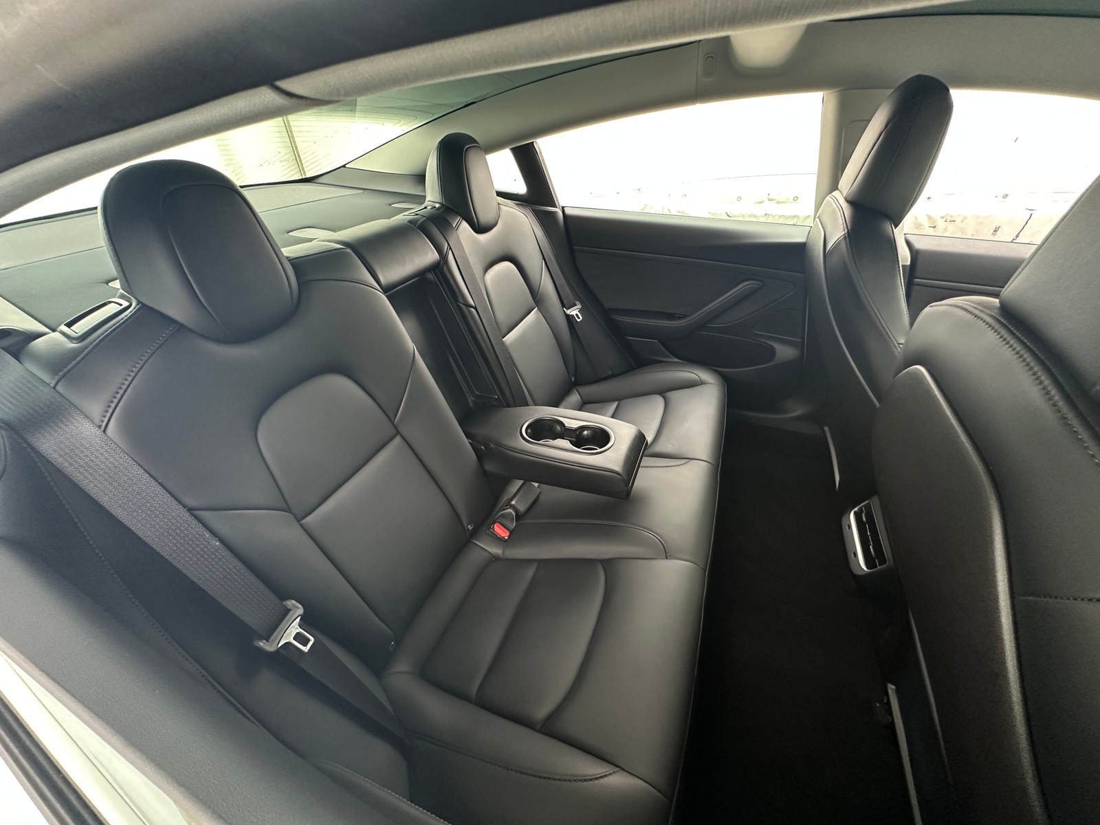 Thumbnail: 2020 Tesla Model 3 - 4