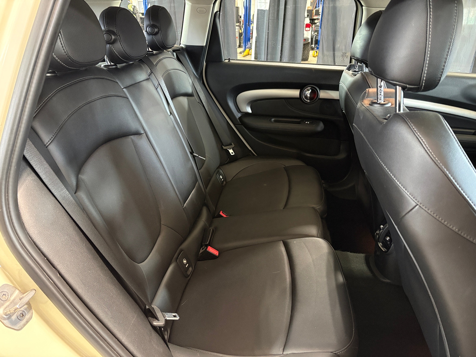 Thumbnail: 2017 MINI Cooper Clubman - 5