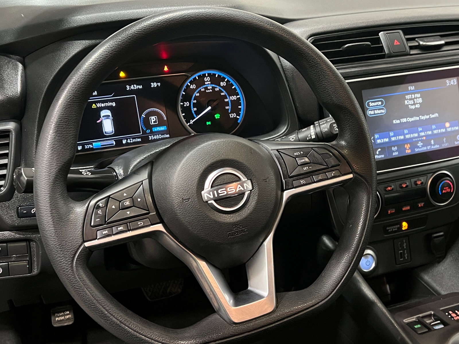 Thumbnail: 2023 Nissan Leaf - 5