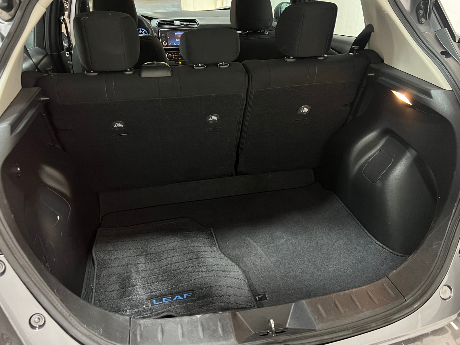 Thumbnail: 2023 Nissan Leaf - 7