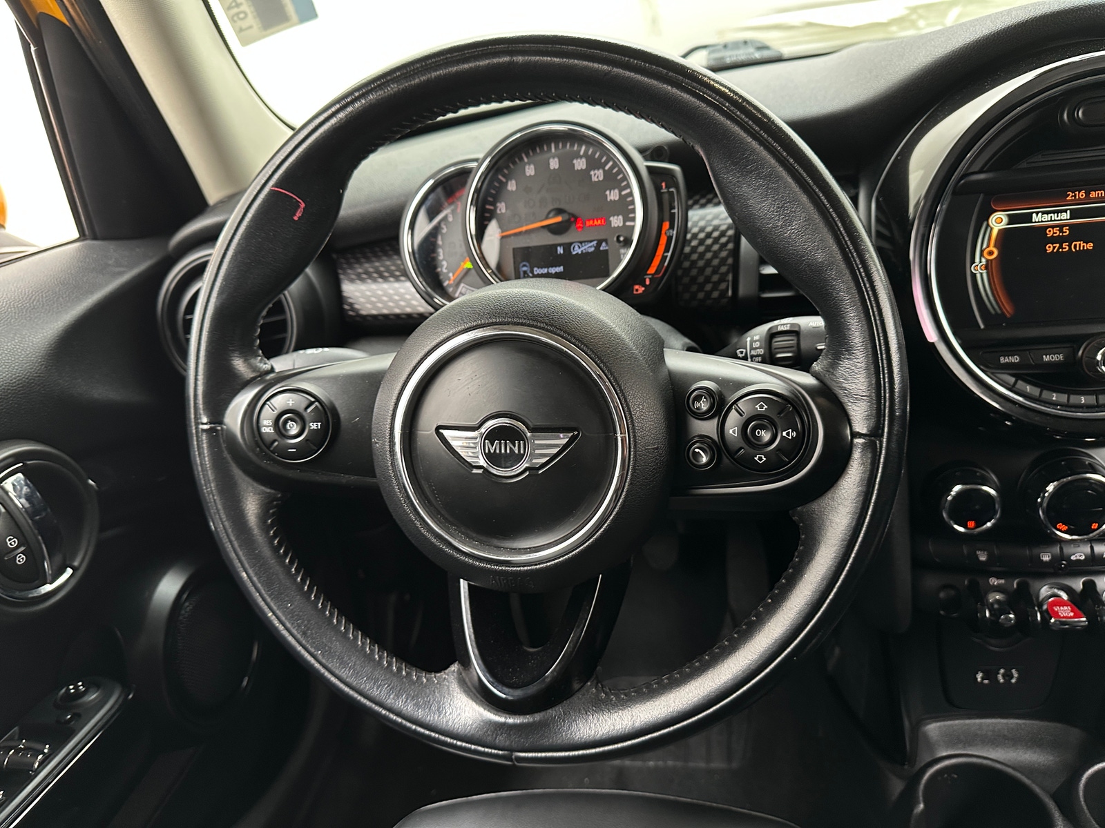 Thumbnail: 2018 MINI Cooper Hardtop - 4