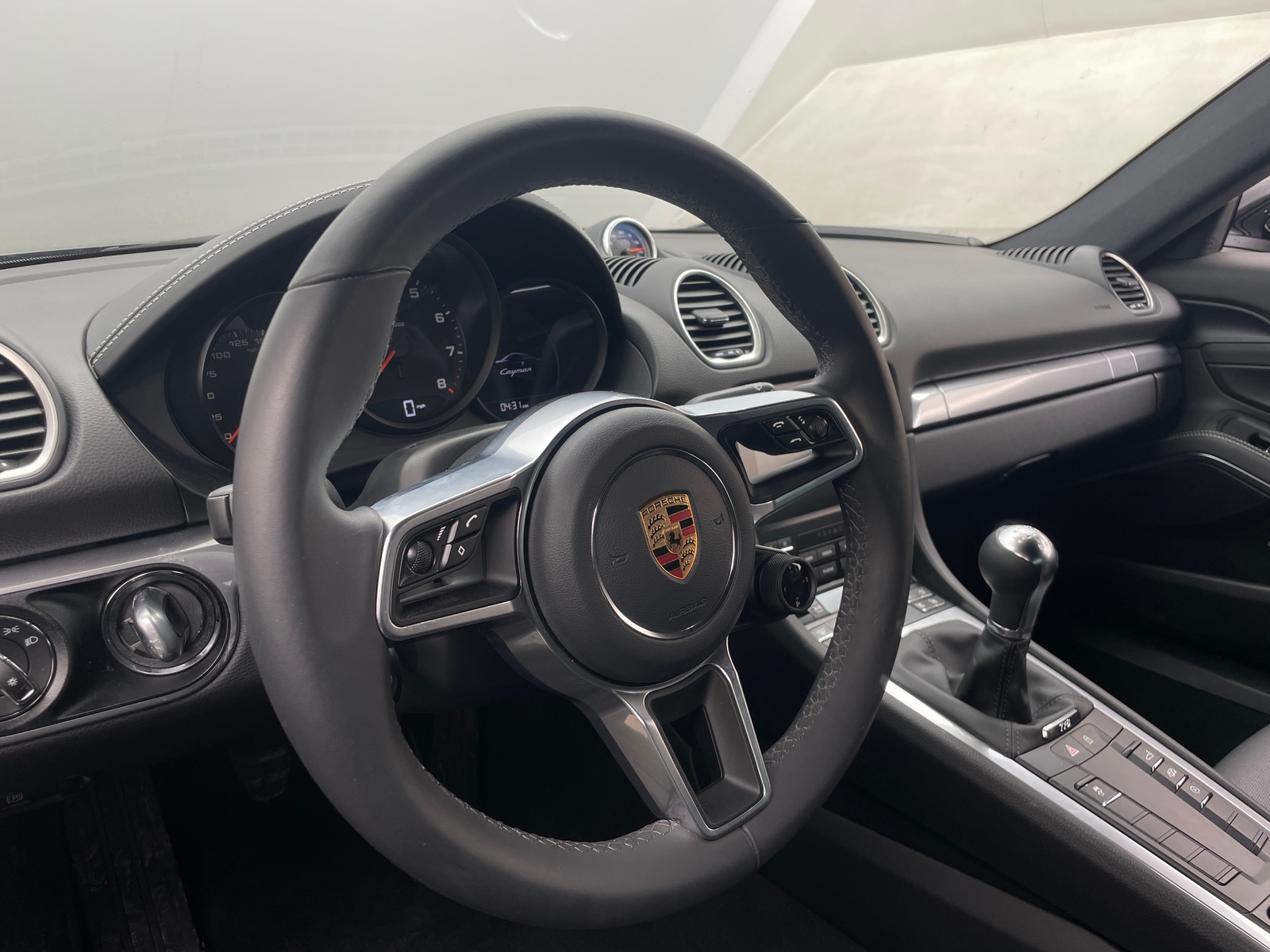 Thumbnail: 2024 Porsche 718 Cayman - 3