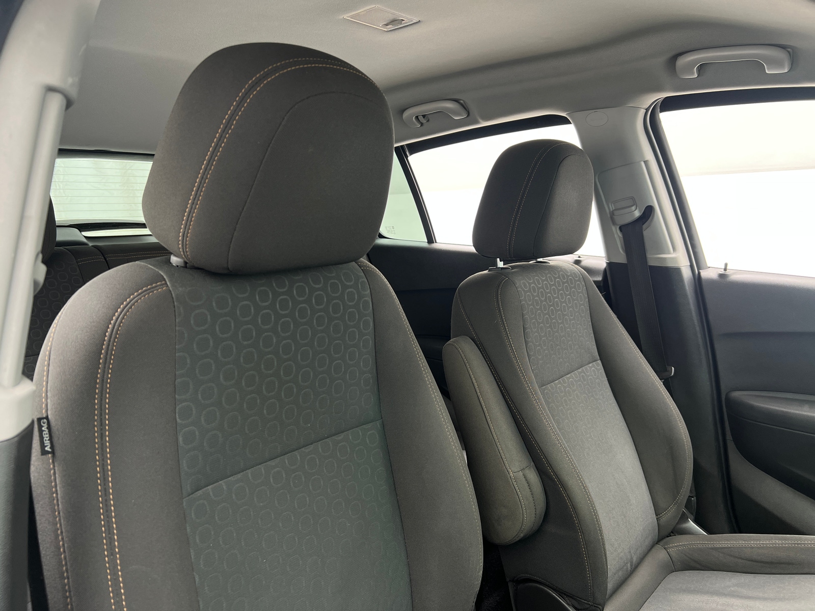 Thumbnail: 2017 Chevrolet Trax - 2