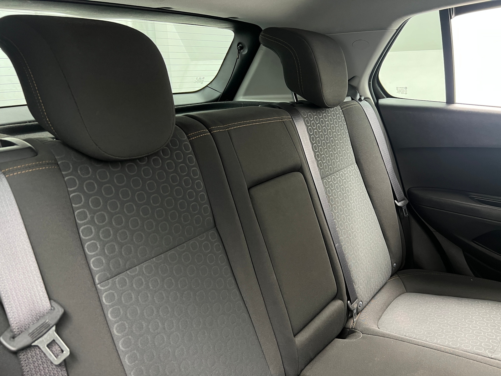 Thumbnail: 2017 Chevrolet Trax - 6