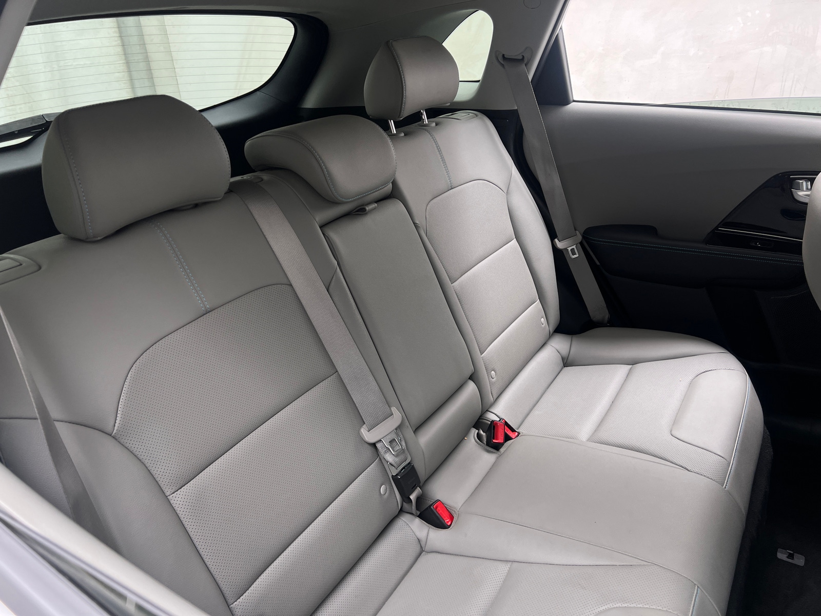 Thumbnail: 2020 Kia Niro - 5