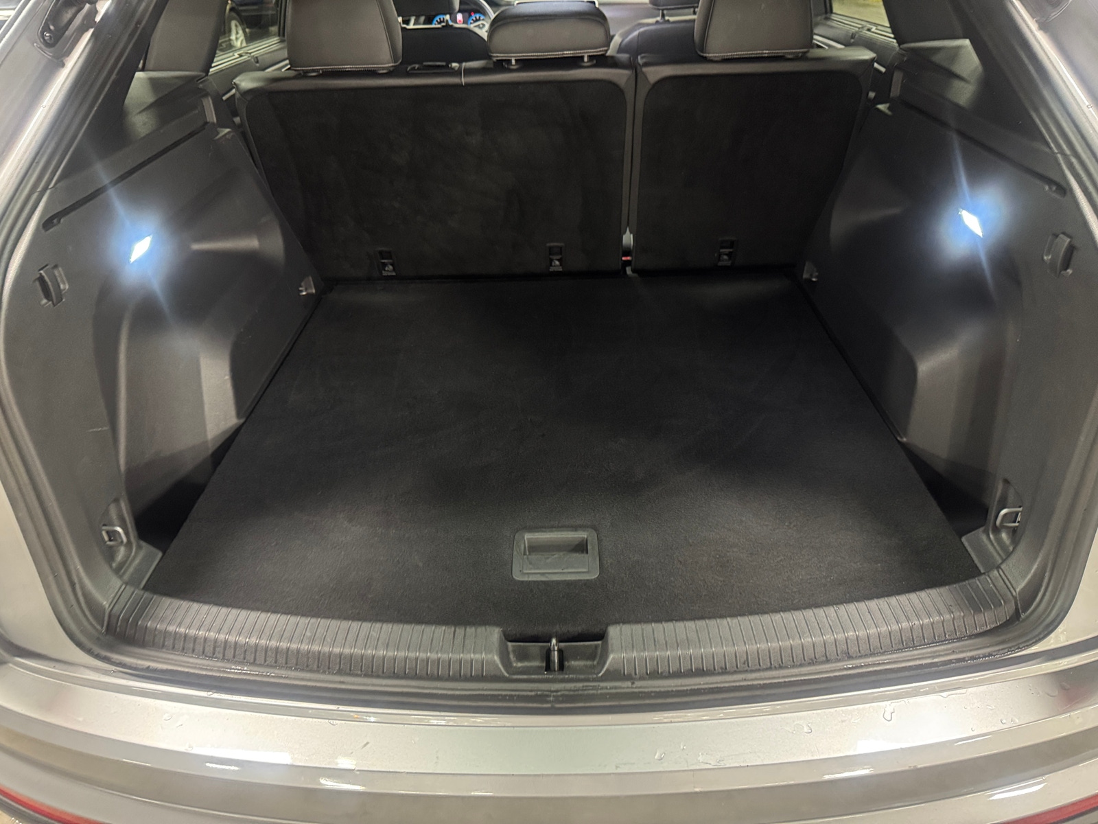 Thumbnail: 2025 Volkswagen Atlas - 6