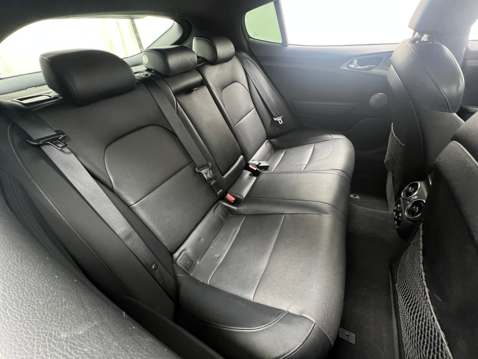 Thumbnail: 2019 Kia Stinger - 5