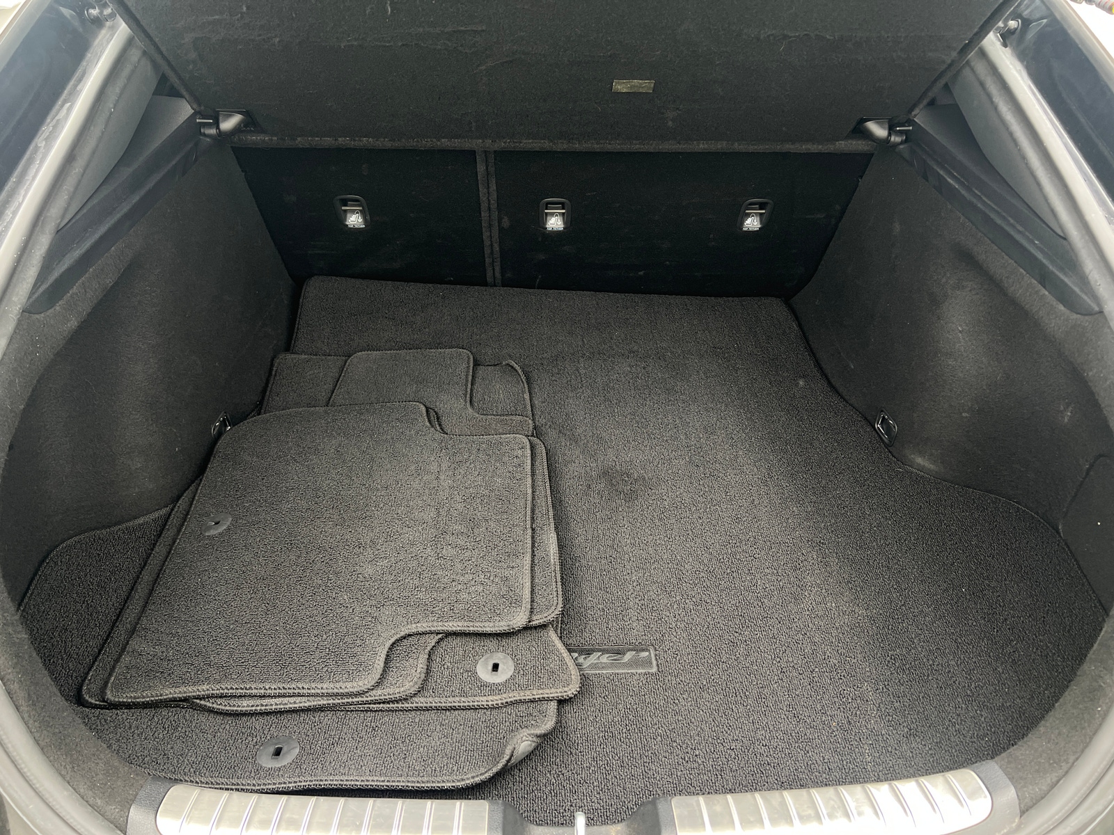 Thumbnail: 2019 Kia Stinger - 6