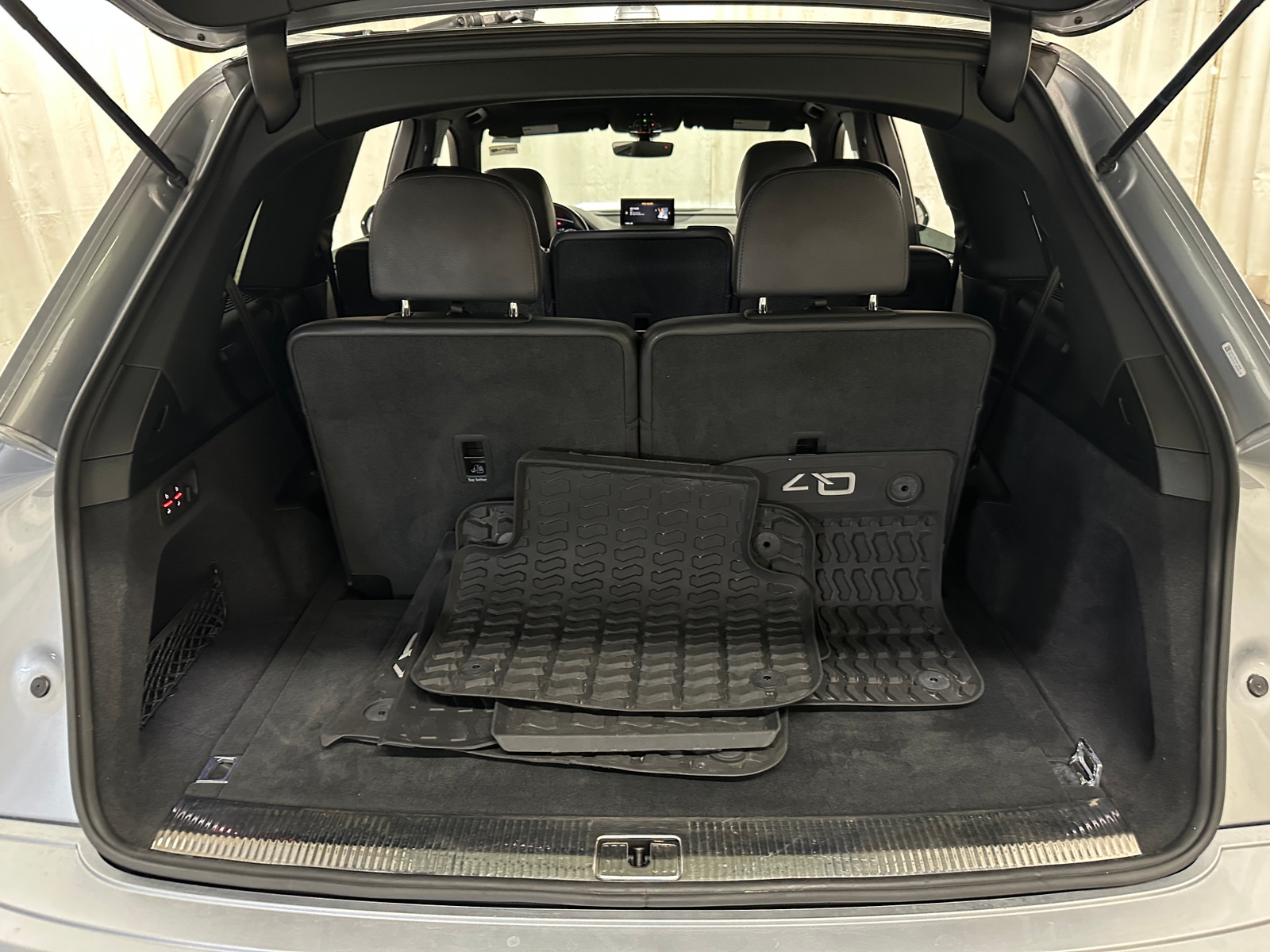 Thumbnail: 2019 Audi Q7 - 6