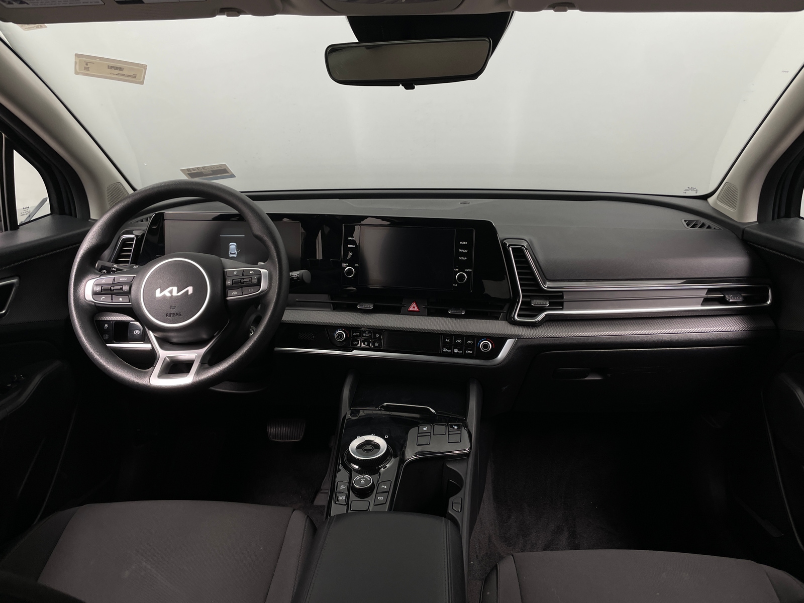 Thumbnail: 2023 Kia Sportage - 3