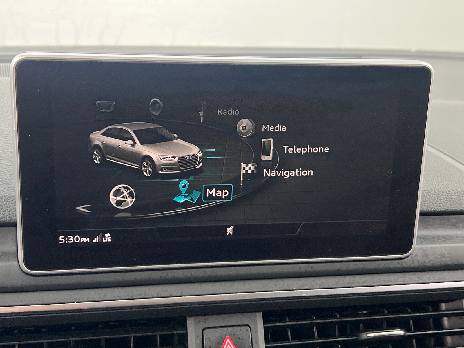 Thumbnail: 2018 Audi A4 - 3