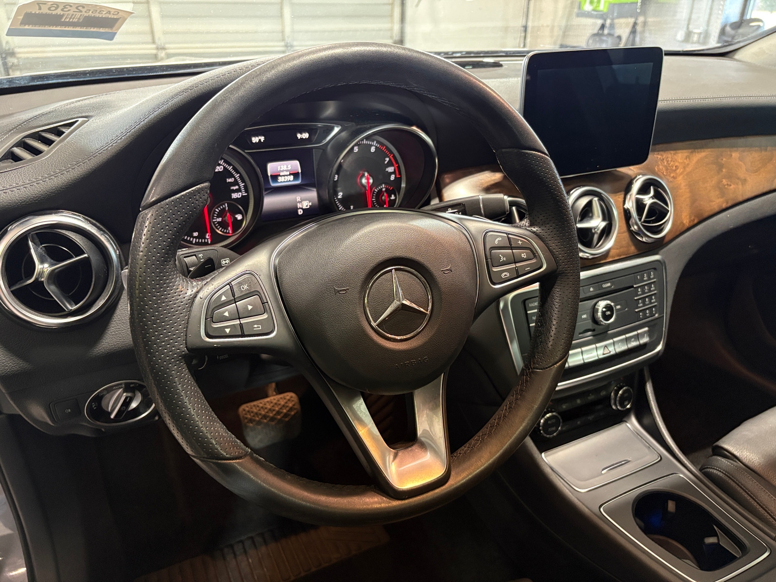 Thumbnail: 2018 Mercedes-Benz GLA - 4