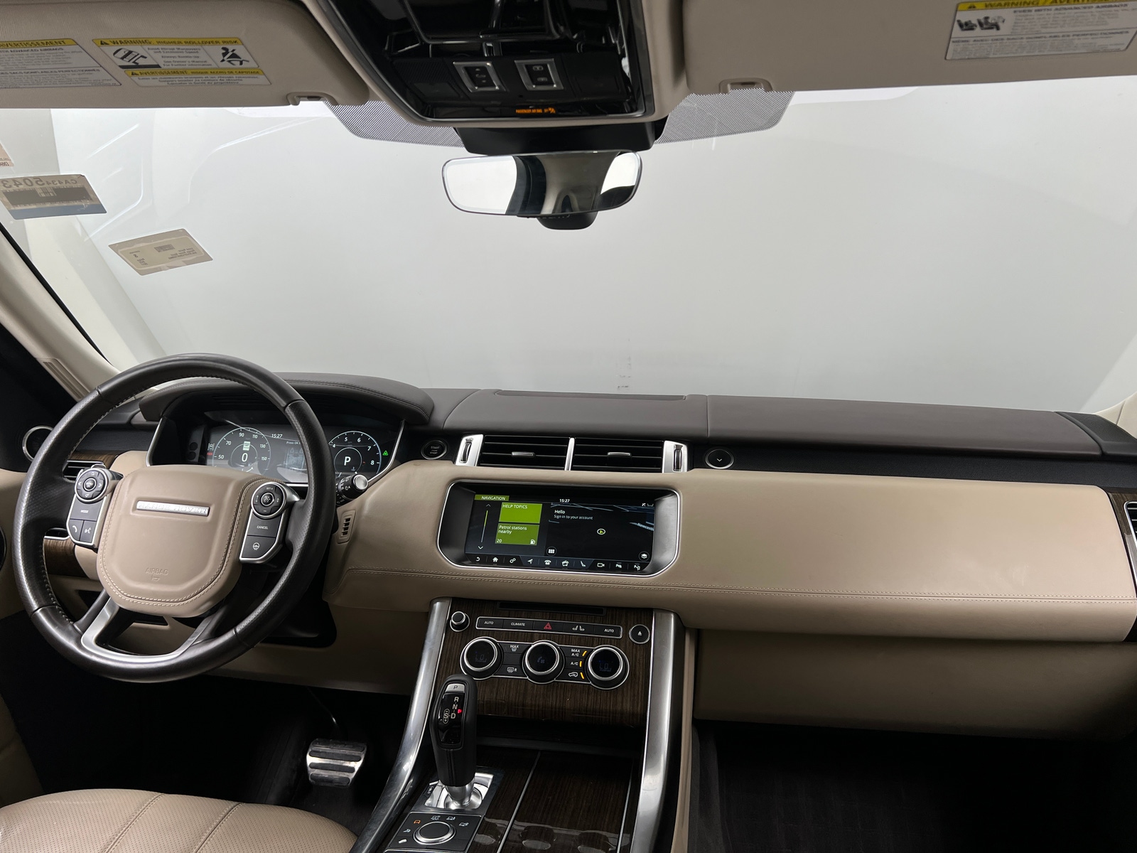 Thumbnail: 2017 Land Rover Range Rover Sport - 2