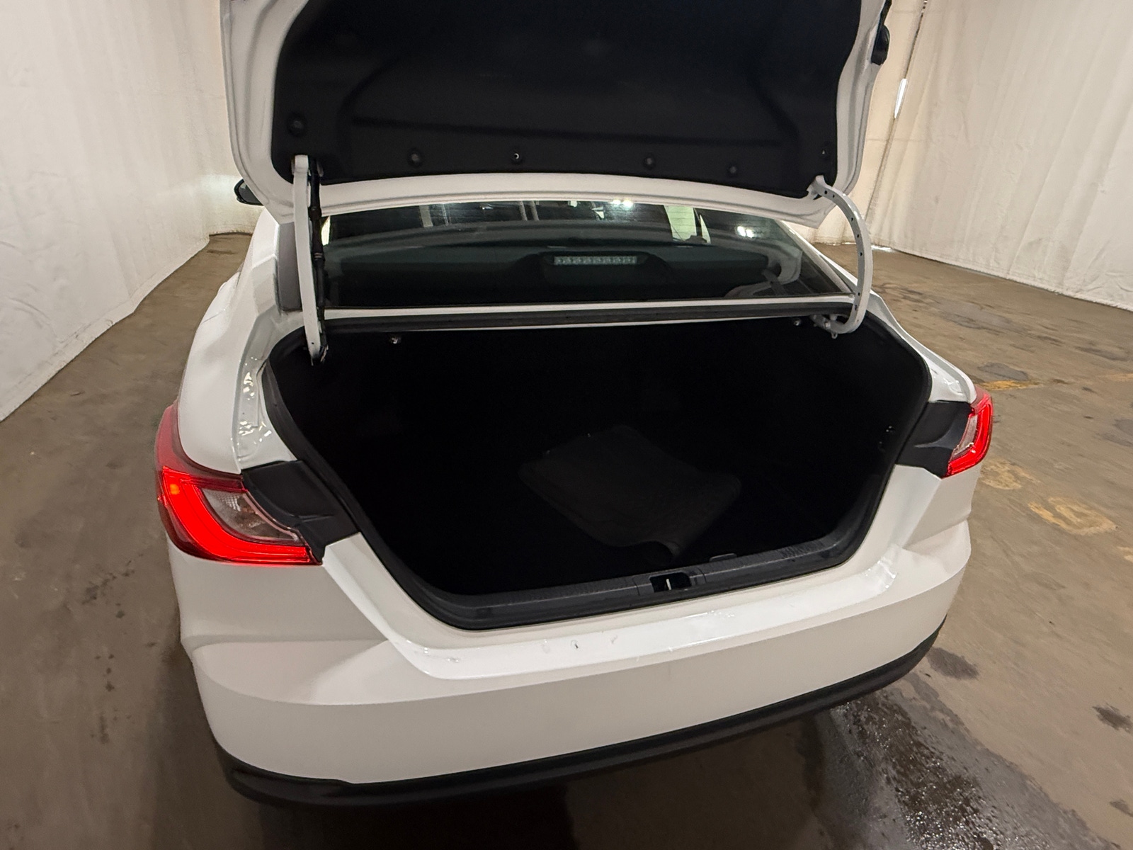 Thumbnail: 2025 Toyota Camry - 7