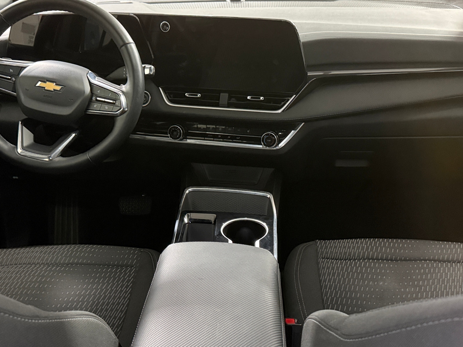 Thumbnail: 2025 Chevrolet Equinox - 3