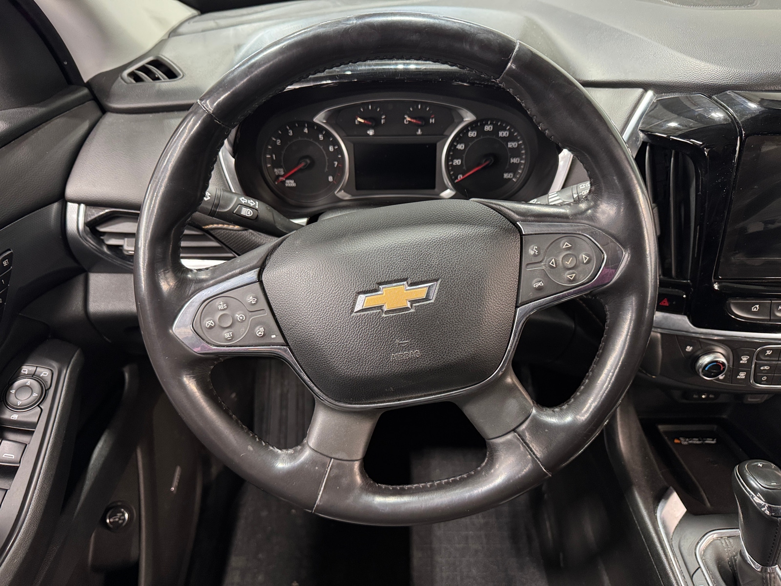 Thumbnail: 2019 Chevrolet Traverse - 4