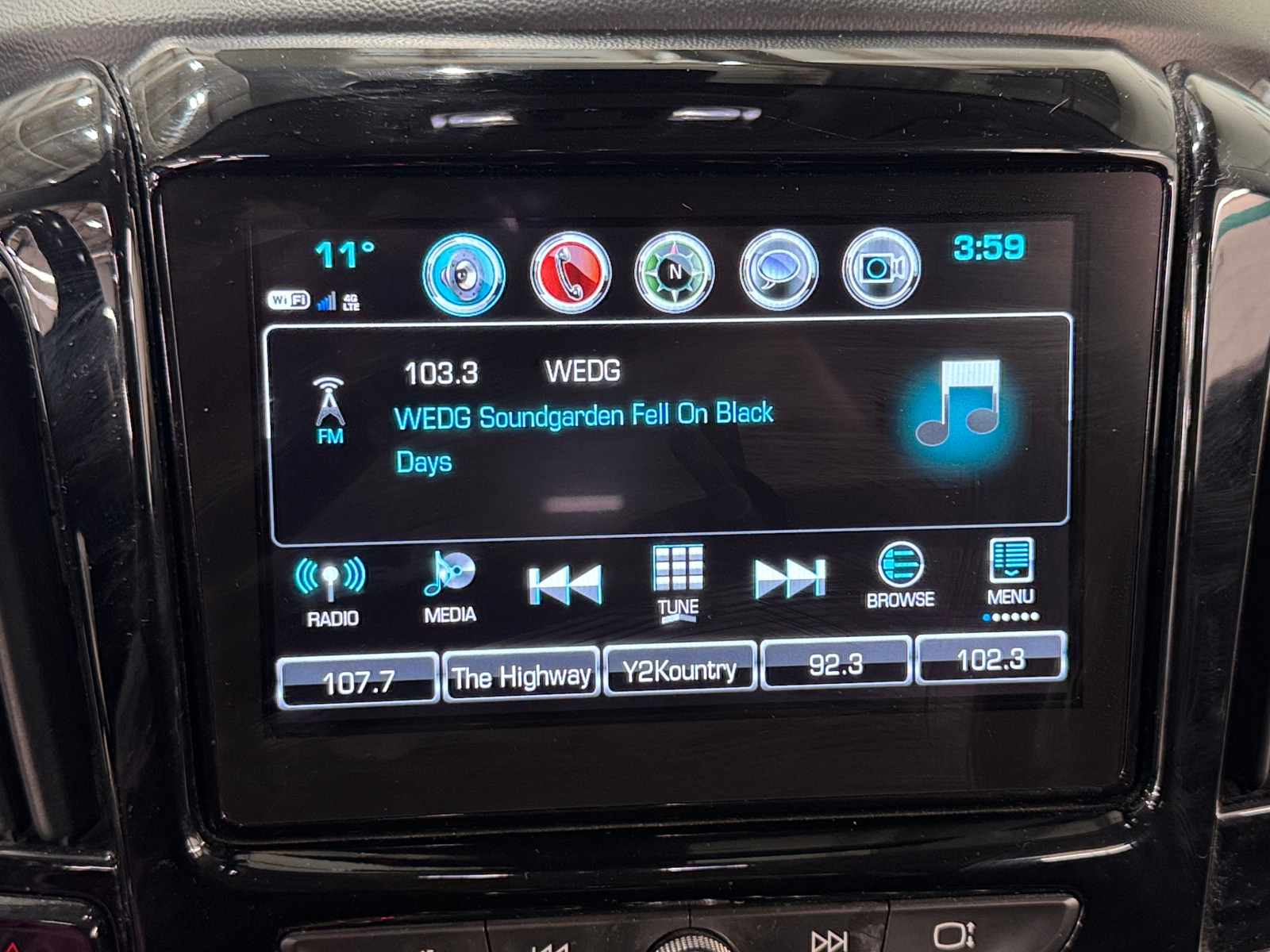 Thumbnail: 2019 Chevrolet Traverse - 3