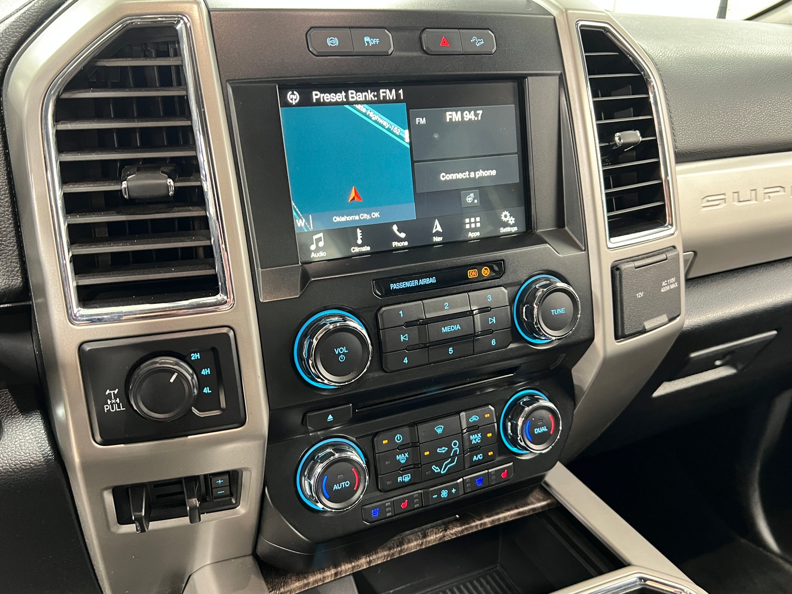 Thumbnail: 2018 Ford Econoline - 3