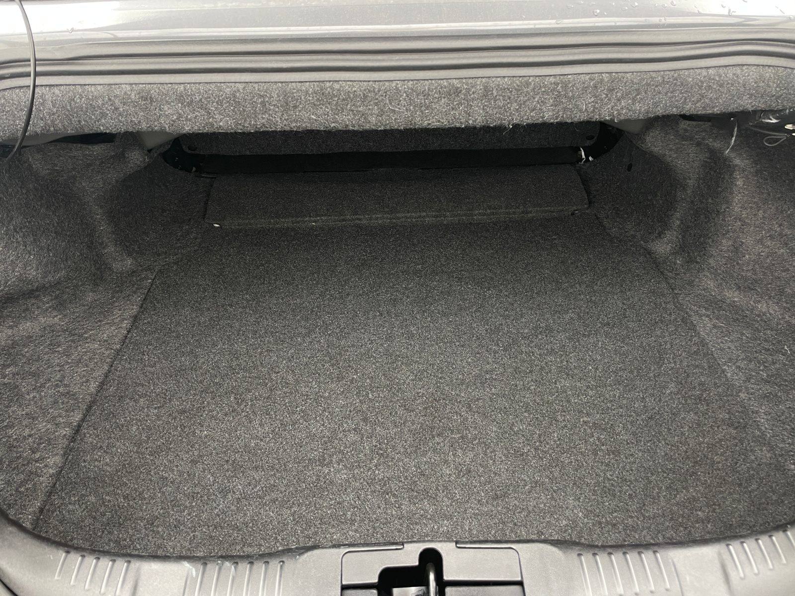 Thumbnail: 2022 Ford Mustang - 6