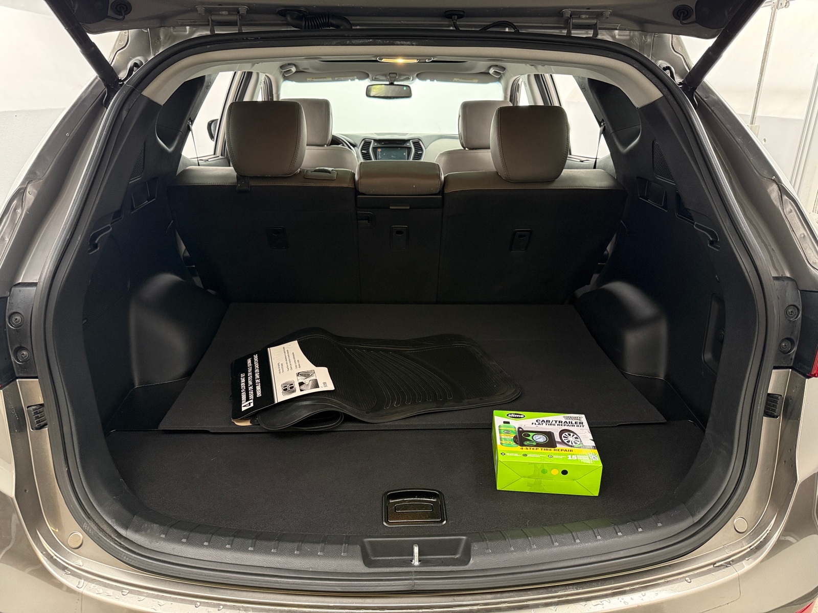 Thumbnail: 2015 Hyundai Santa Fe - 6