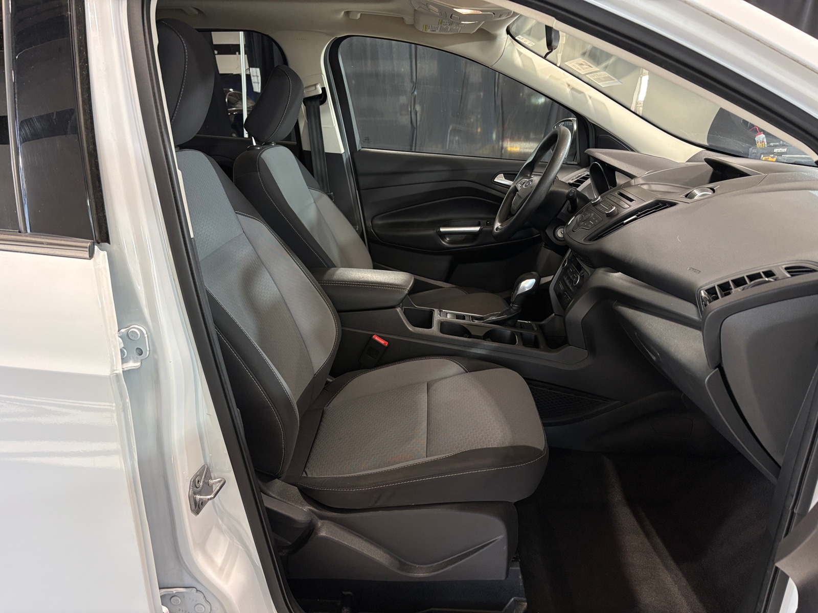 Thumbnail: 2018 Ford Escape - 2