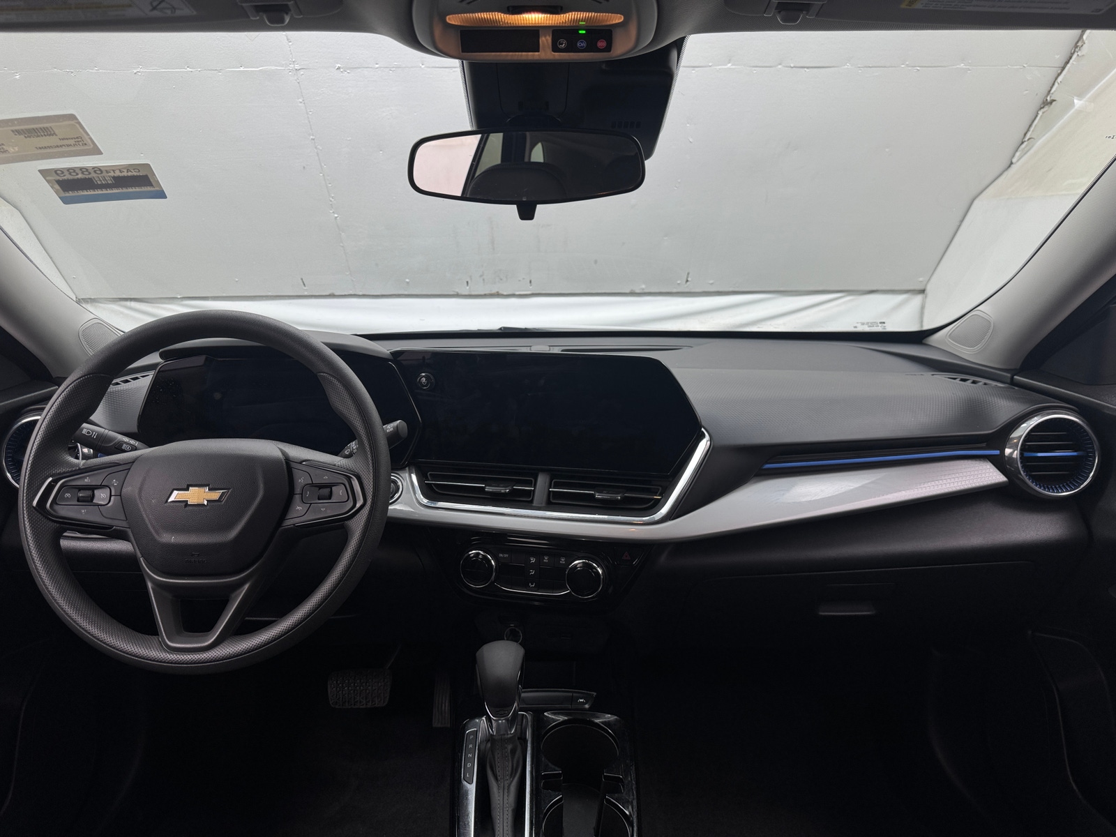 Thumbnail: 2025 Chevrolet Trax - 3