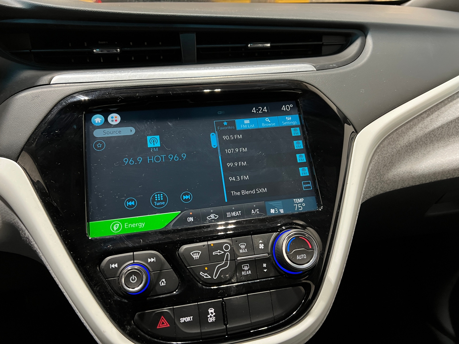 Thumbnail: 2020 Chevrolet Bolt EV - 4