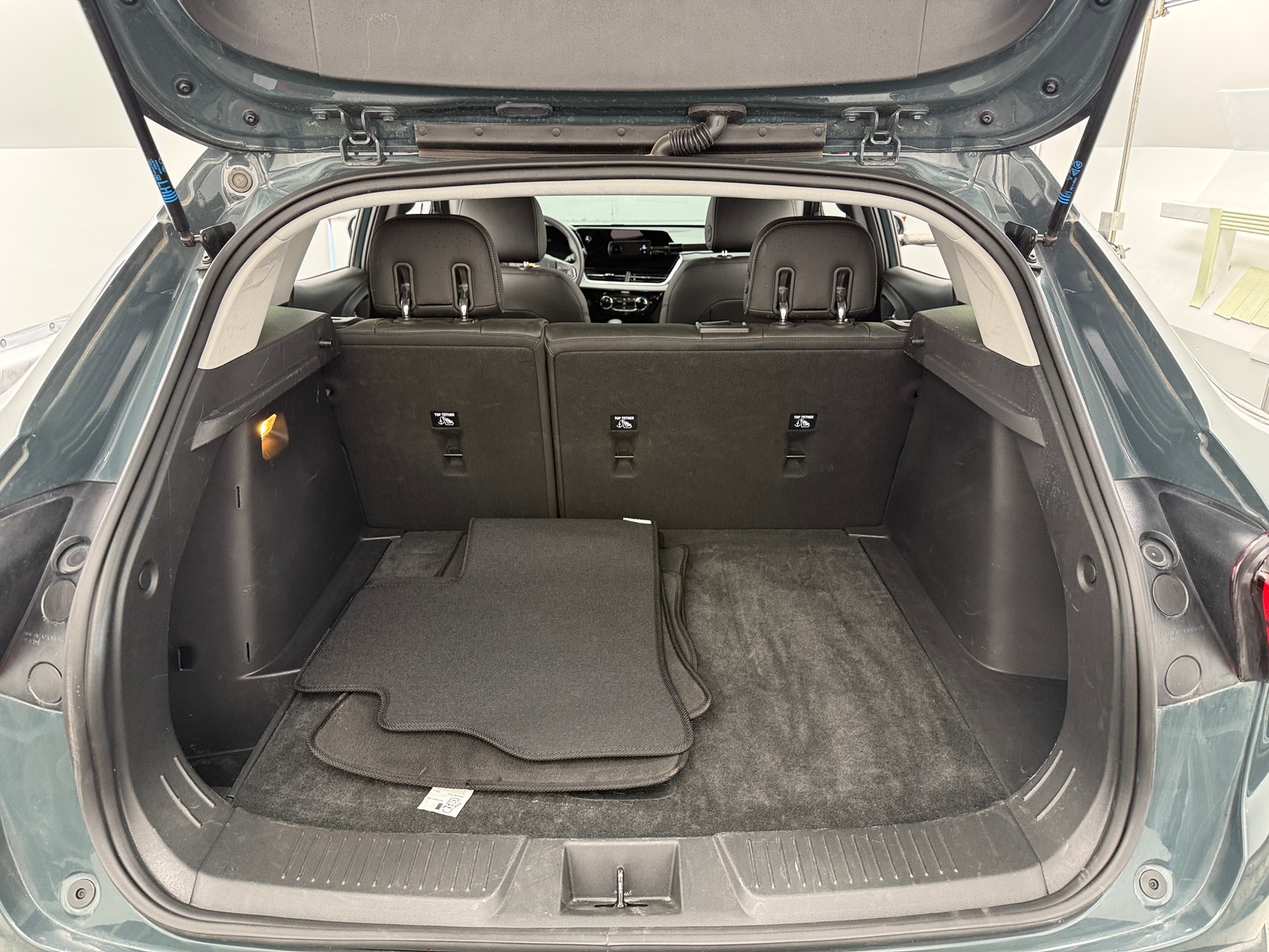 Thumbnail: 2025 Chevrolet Trax - 7