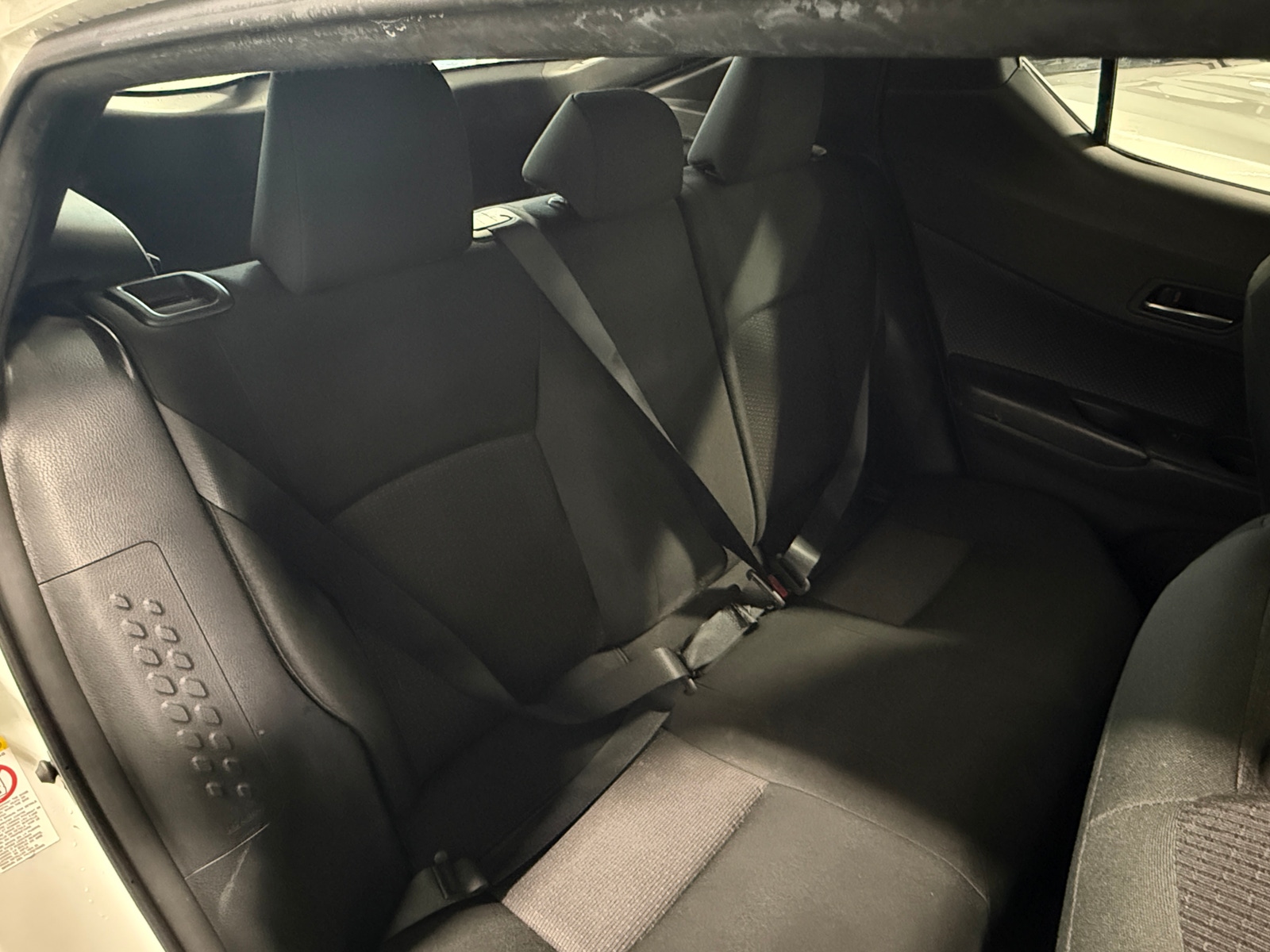 Thumbnail: 2018 Toyota C-HR - 6