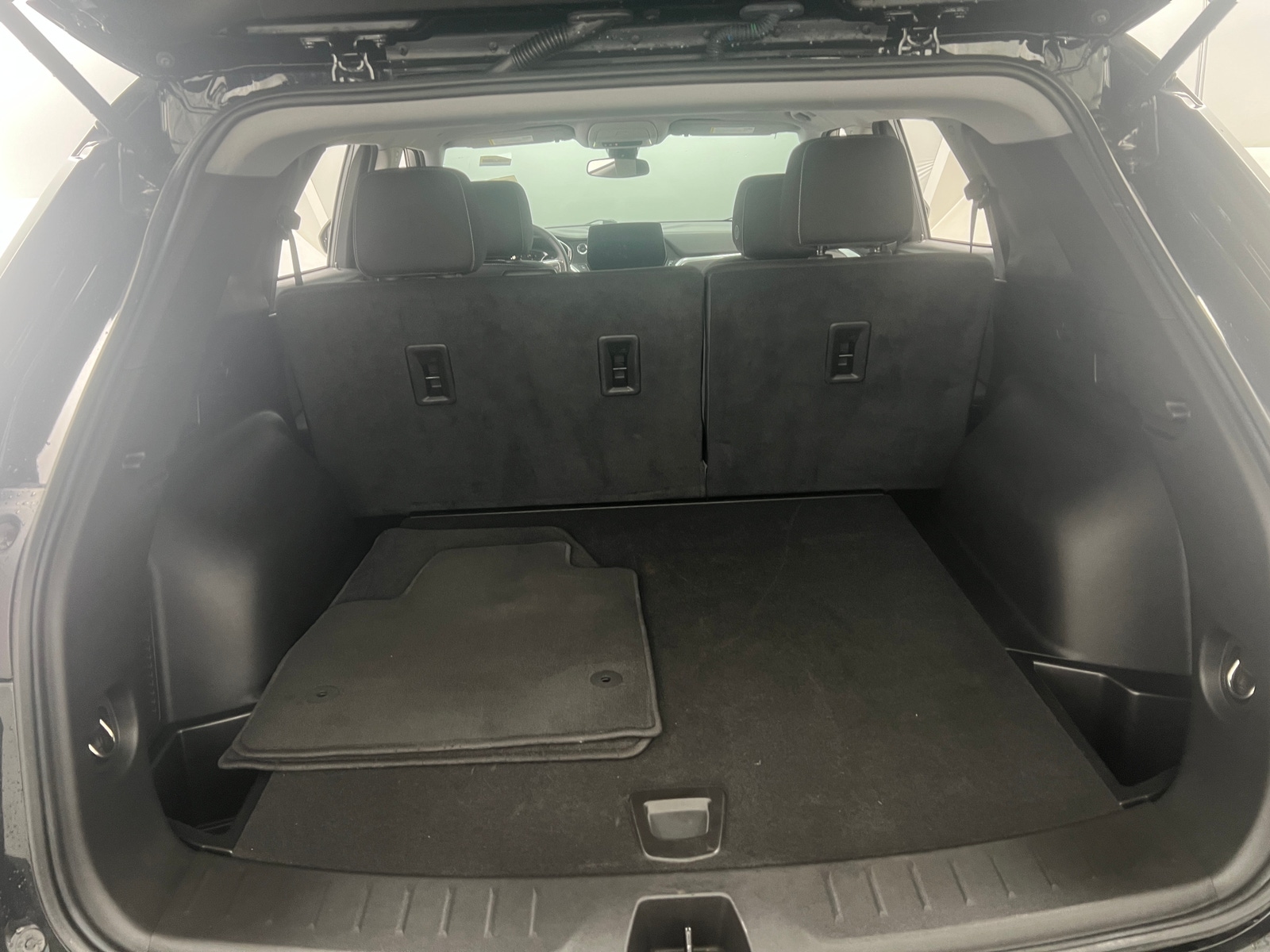 Thumbnail: 2025 Chevrolet Blazer - 7