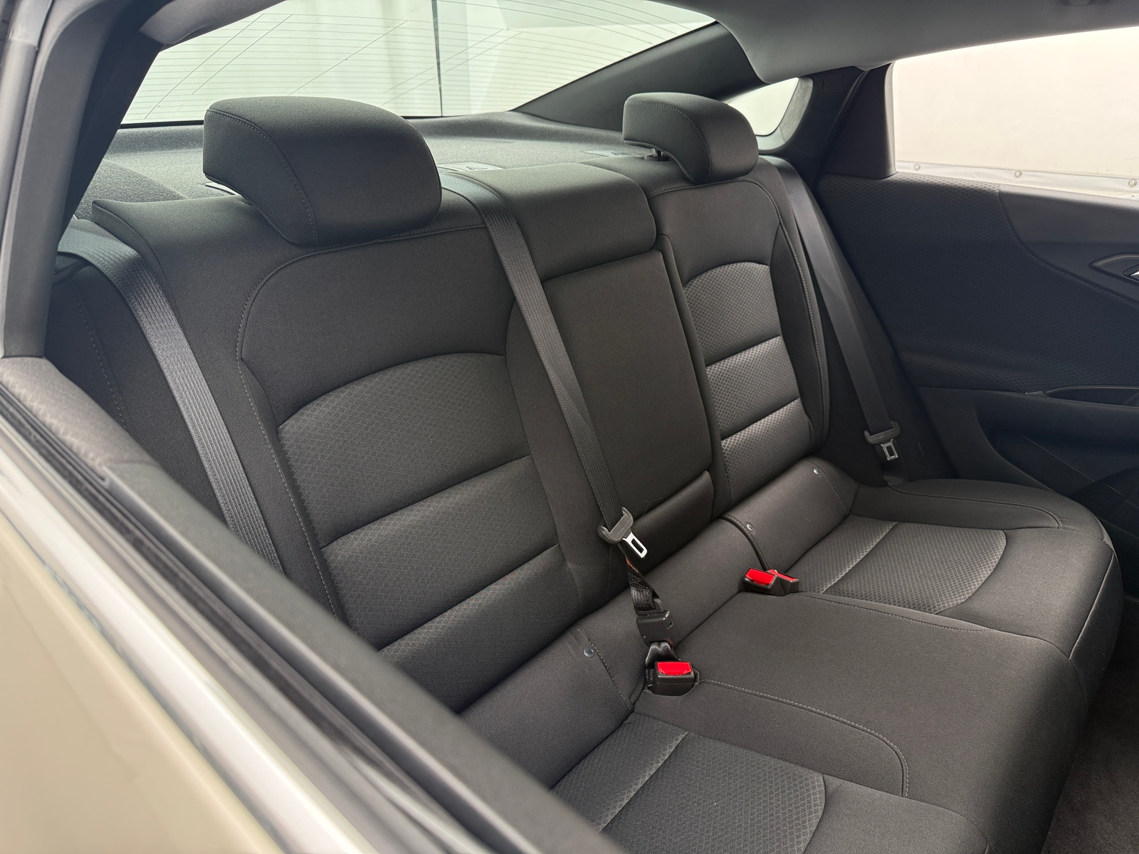 Thumbnail: 2016 Chevrolet Malibu - 6