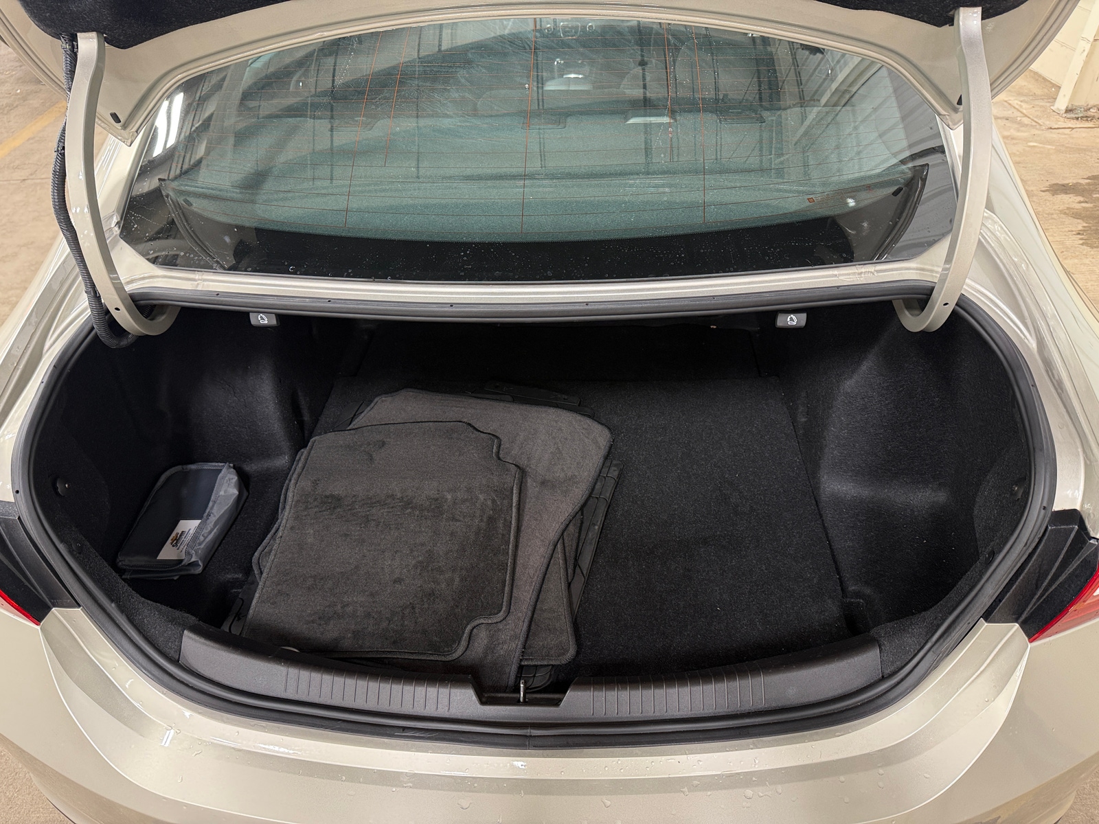 Thumbnail: 2016 Chevrolet Malibu - 7