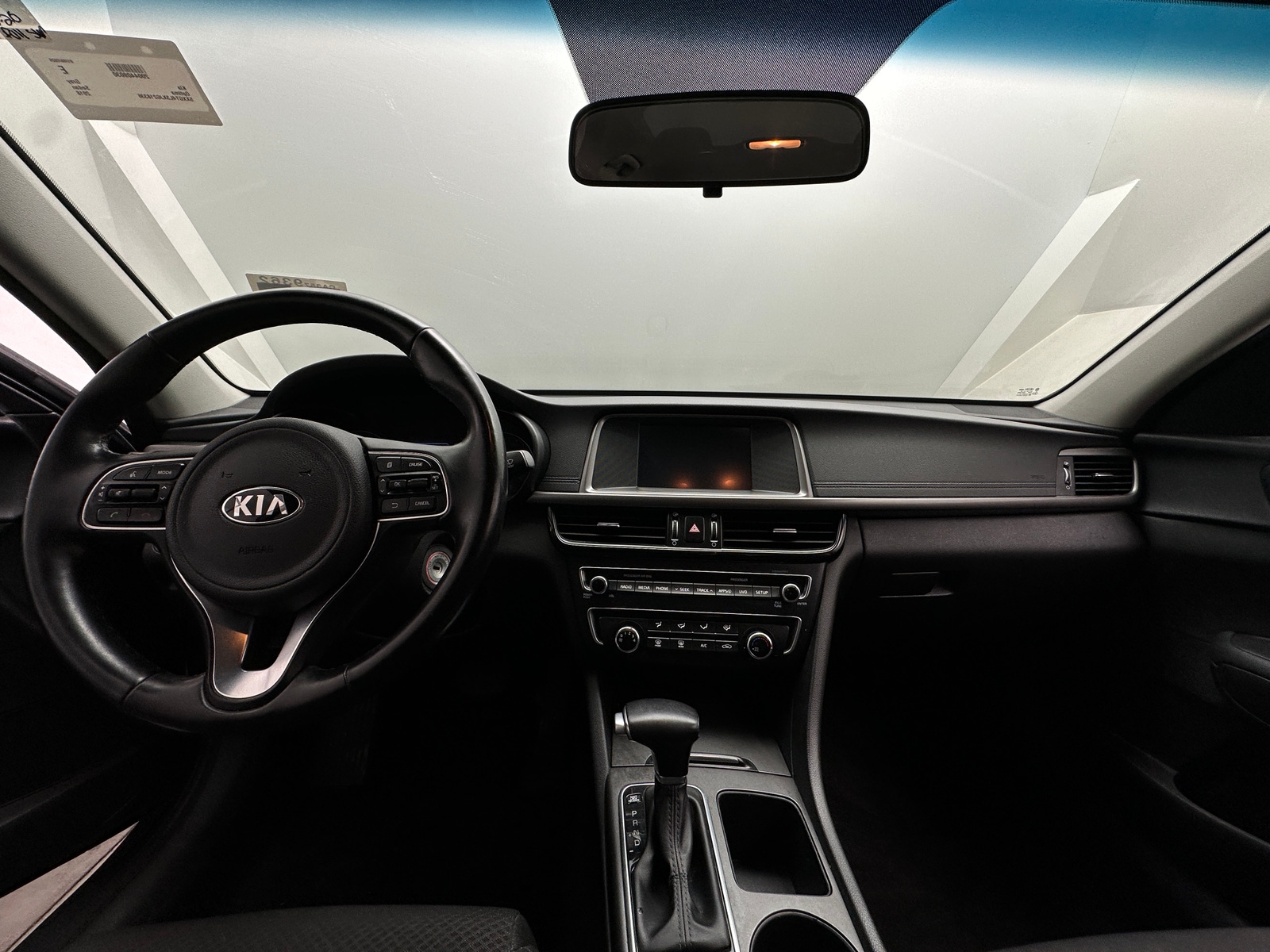 Thumbnail: 2018 Kia Optima - 3