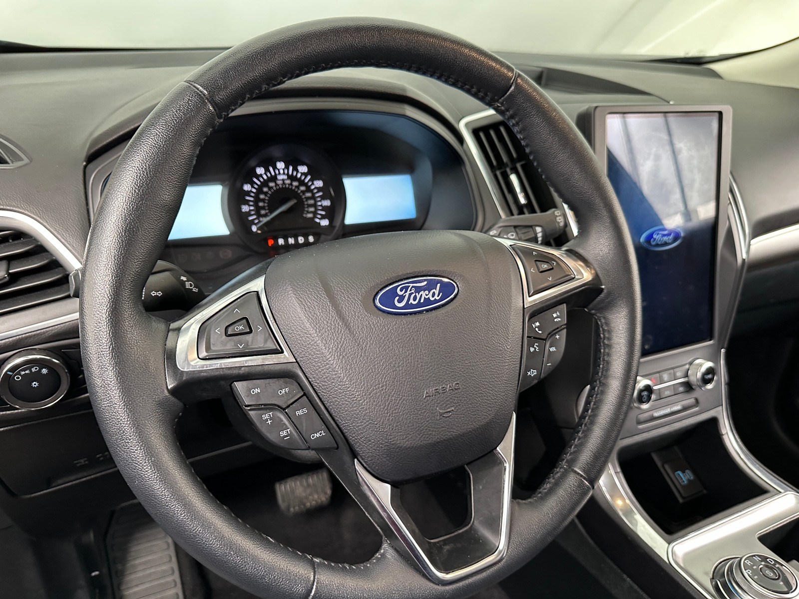 Thumbnail: 2024 Ford Edge - 4